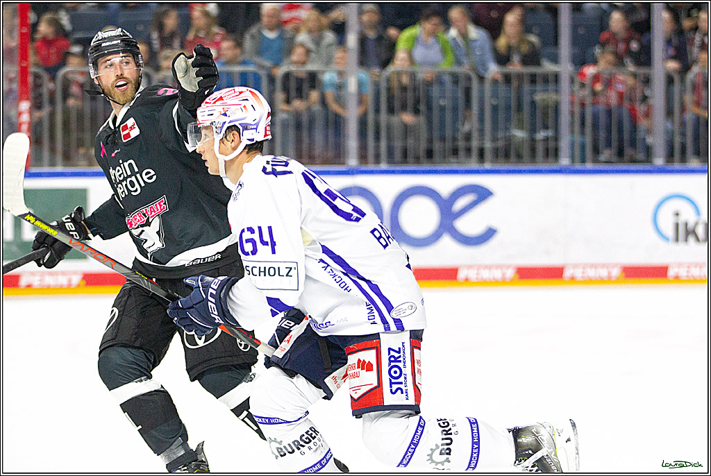 PENNY DEL;  Koelner Haie - Schwenninger Wild Wings; Koeln, 08.10.2021
